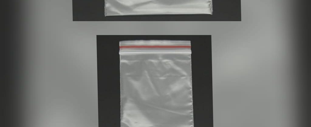 Pungi Cu Clapeta Adezivă